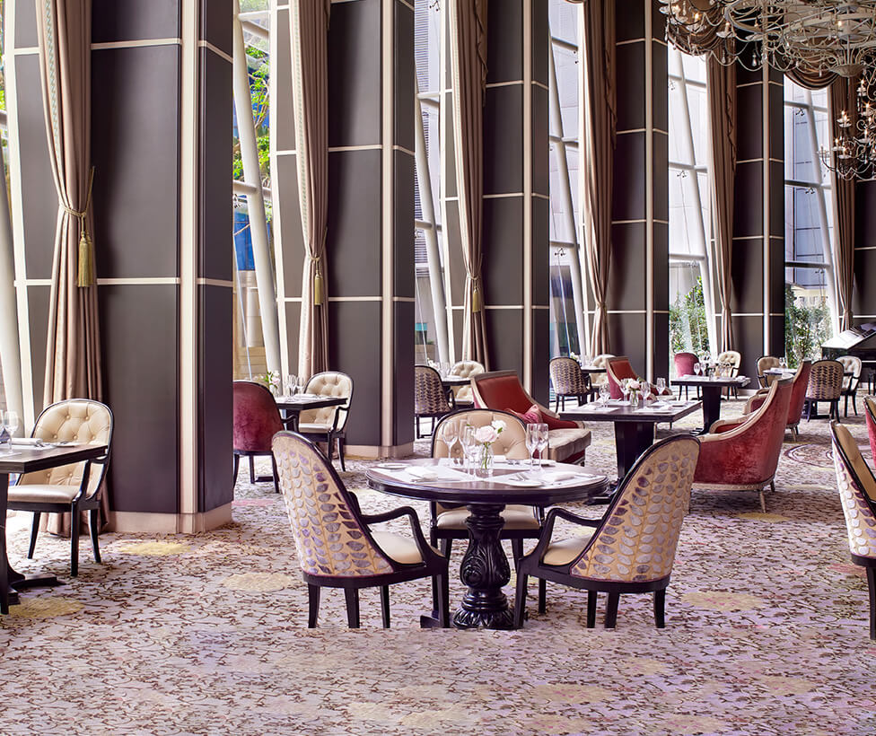 The St. Regis Singapore, The Astor Grill
